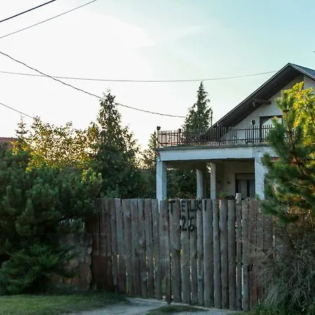 Gasthuis Anna Hunor *