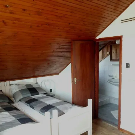Anna Hunor Guest house *